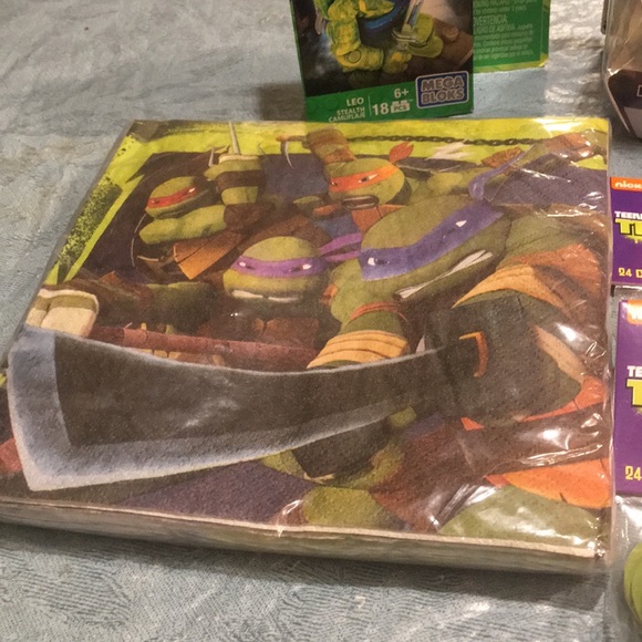 Teenage Mutant ninja Turtle Party Pk NEW Hero portal MegaBloks Cake pics Napkins - Picture 3 of 11